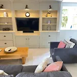 아파트 Beautiful Flat In Harrogate, 2 Kingsize Beds 해러게이트