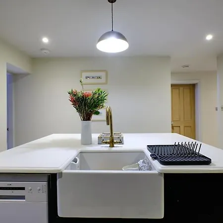 Beautiful Flat In Harrogate, 2 Kingsize Beds